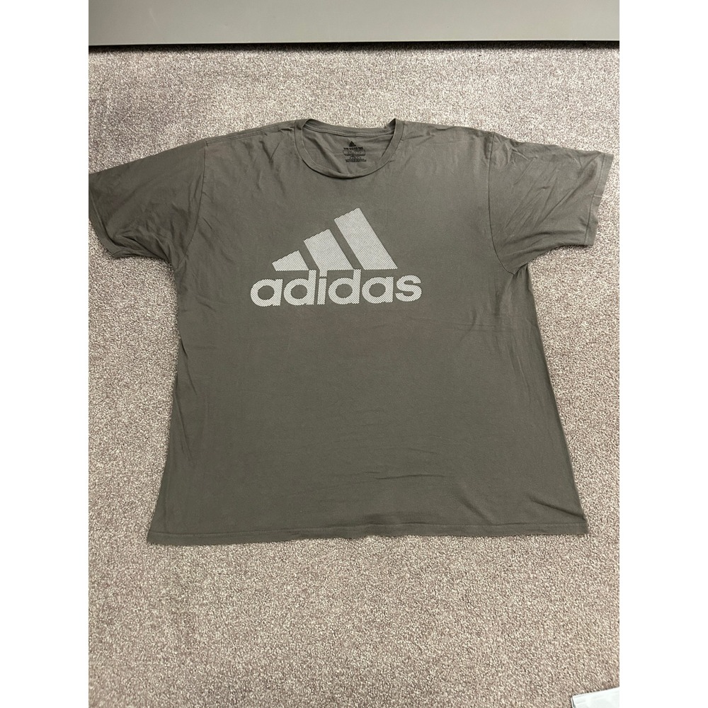 Adidas T-Shirt Mens 2XL Grey Excellent Go-To Tee Graphic Logo Short‎ Sleeve